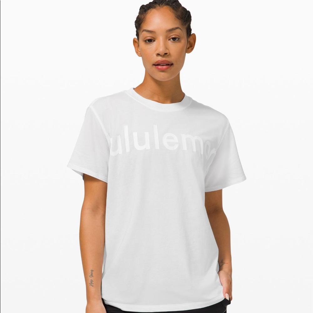 Lululemon All your Tee